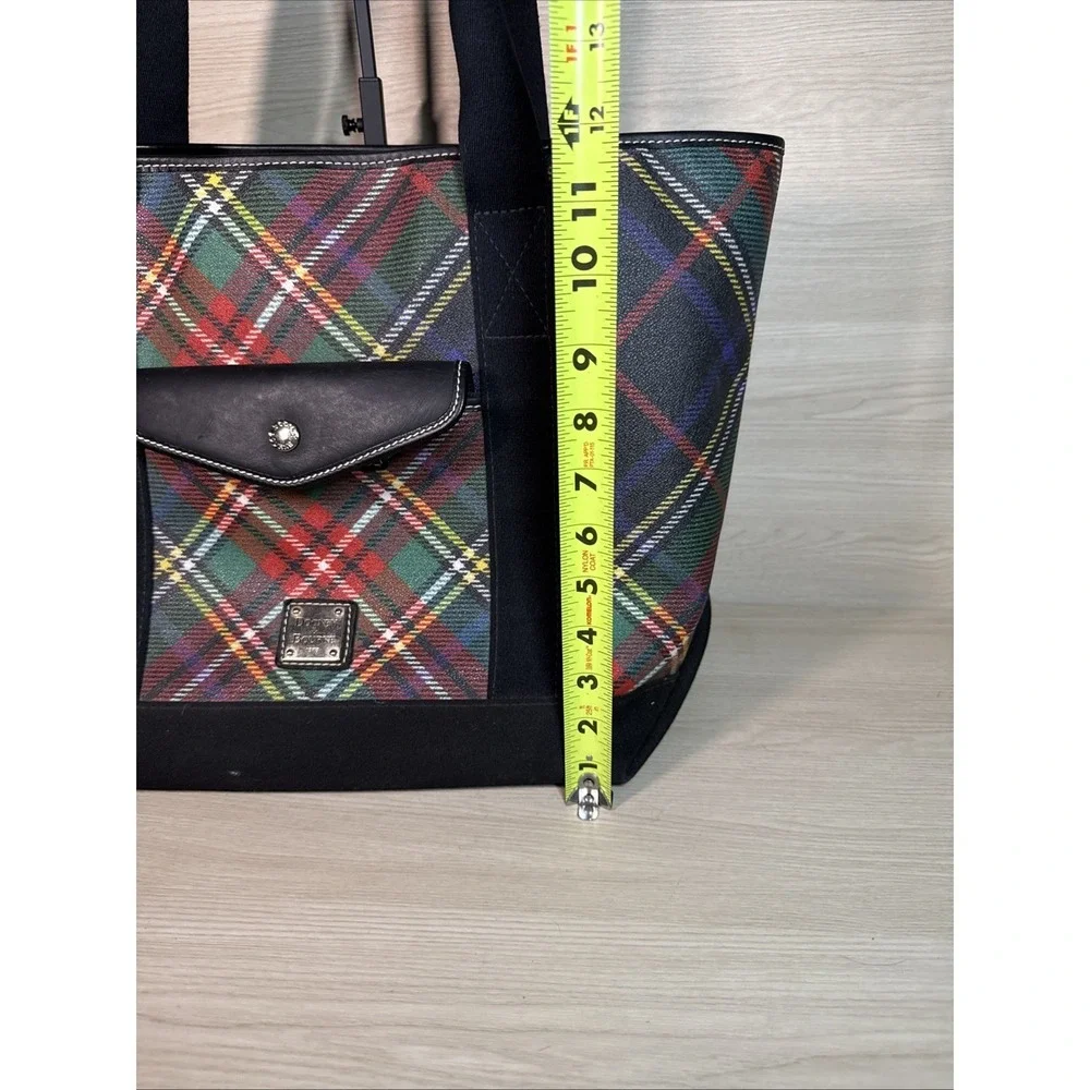 Dooney & Bourke used very